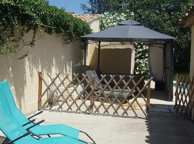 Un Coin En Provence